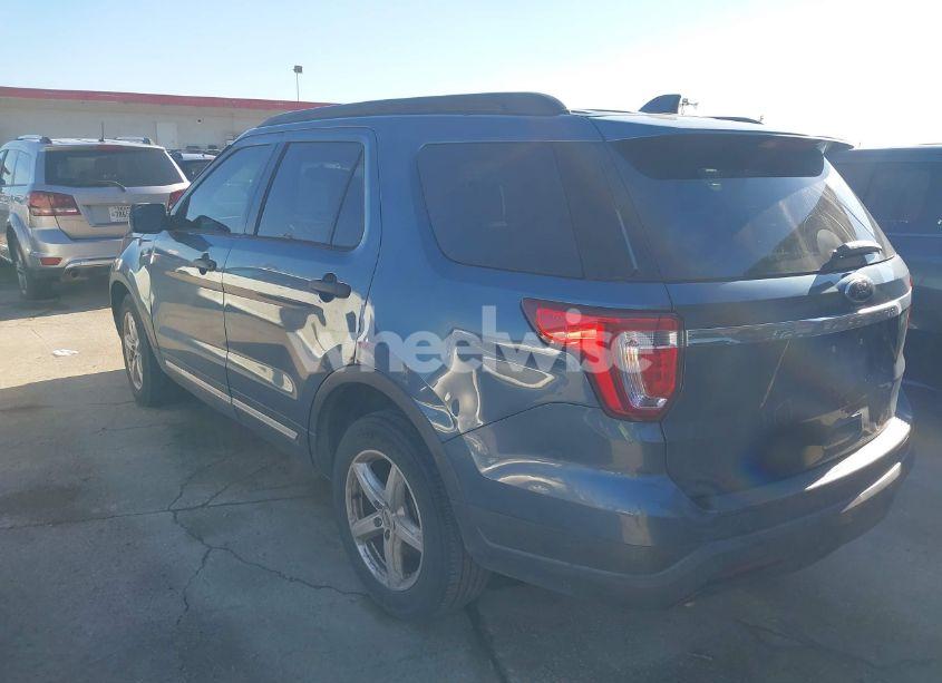 Photo 3 of 2018 Ford Explorer (VIN 1FM5K7B85JGA66544)