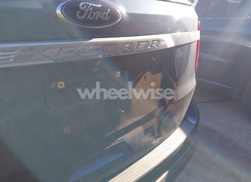 Photo 6 of 2018 Ford Explorer (VIN 1FM5K7B85JGA66544)