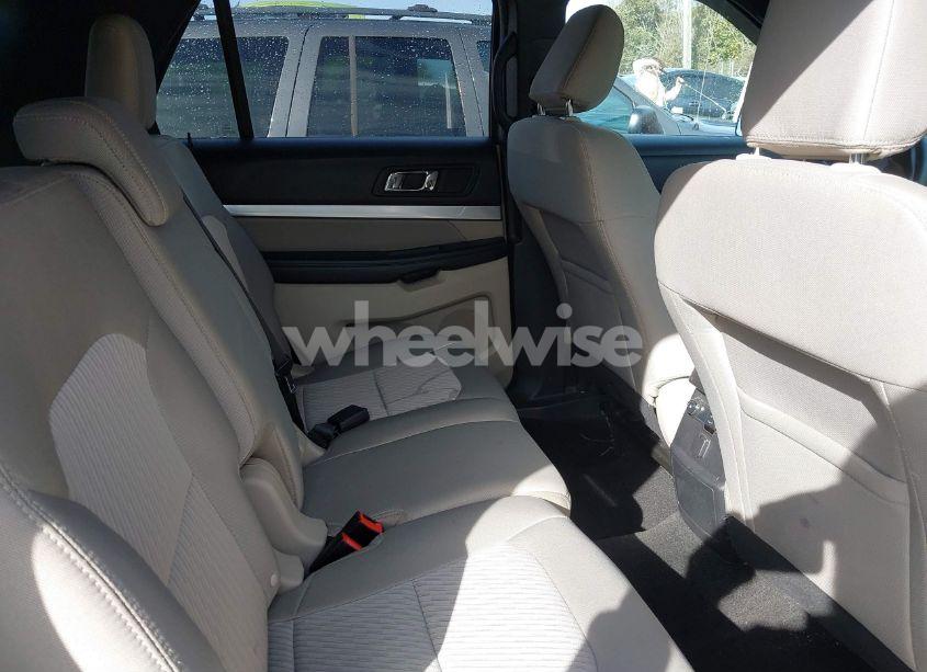 Photo 8 of 2018 Ford Explorer (VIN 1FM5K7B85JGB74467)