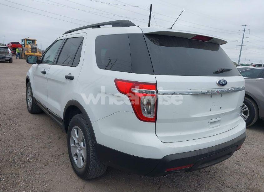 Photo 3 of 2013 Ford Explorer (VIN 1FM5K7B86DGB52787)
