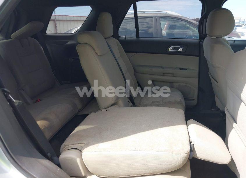 Photo 8 of 2014 Ford Explorer (VIN 1FM5K7B86EGA88915)