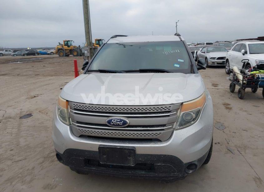 Photo 12 of 2014 Ford Explorer (VIN 1FM5K7B86EGC57556)