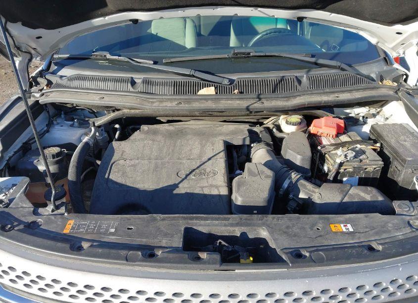 Photo 10 of 2015 Ford Explorer (VIN 1FM5K7B86FGC36692)