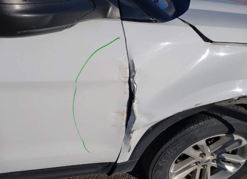 Photo 19 of 2015 Ford Explorer (VIN 1FM5K7B86FGC36692)