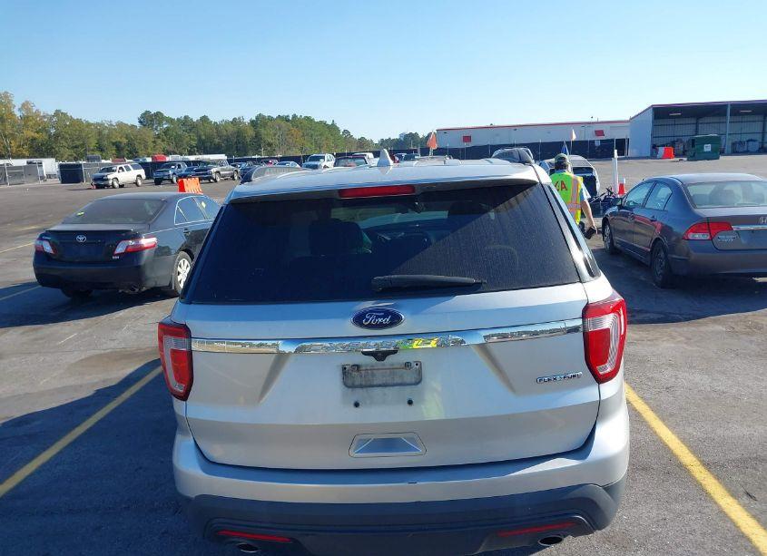 Photo 17 of 2016 Ford Explorer (VIN 1FM5K7B86GGB43933)