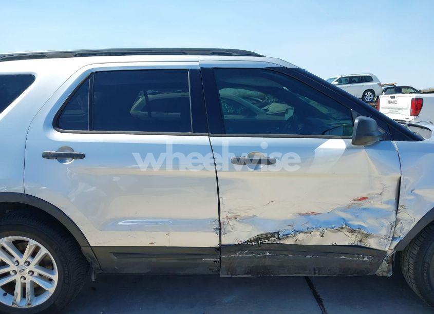 Photo 13 of 2017 Ford Explorer (VIN 1FM5K7B86HGB39382)