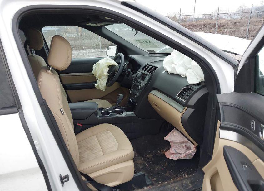 Photo 5 of 2017 Ford Explorer (VIN 1FM5K7B86HGC75625)