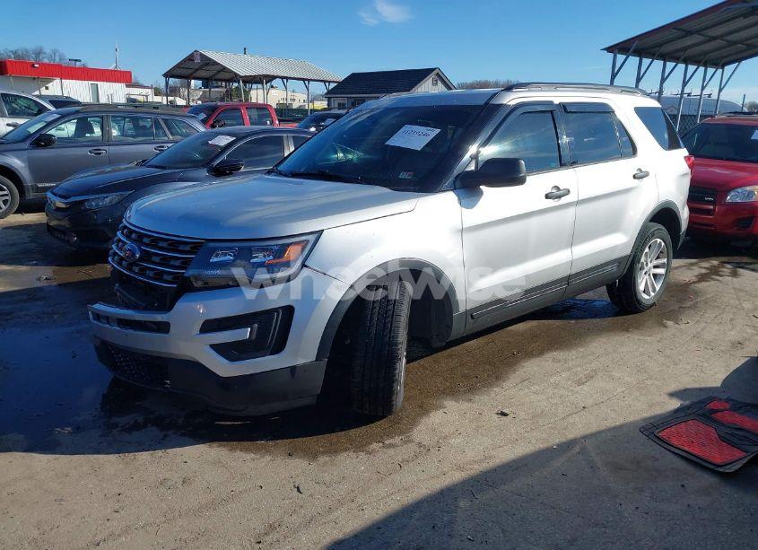 Photo 2 of 2017 Ford Explorer (VIN 1FM5K7B86HGE09064)