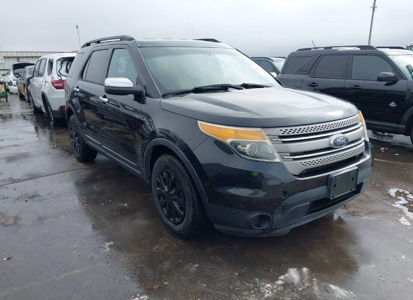 2014 Ford Explorer (VIN 1FM5K7B87EGA32305) main photo