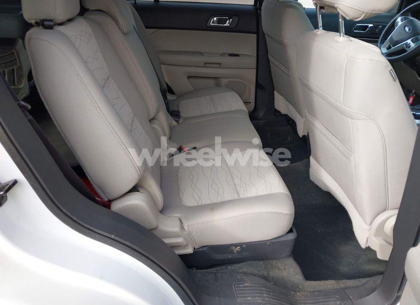 Photo 8 of 2015 Ford Explorer (VIN 1FM5K7B87FGA21967)