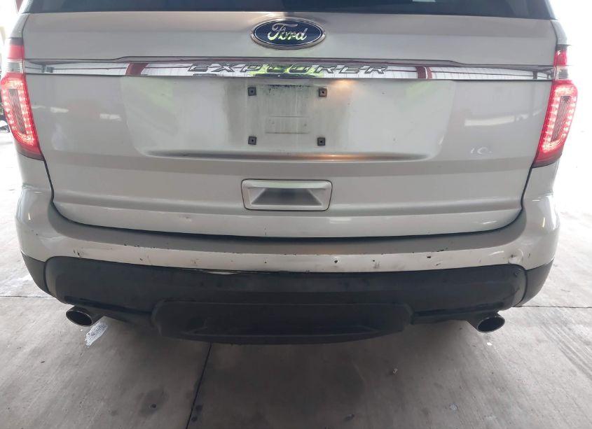 Photo 18 of 2015 Ford Explorer (VIN 1FM5K7B87FGA41104)