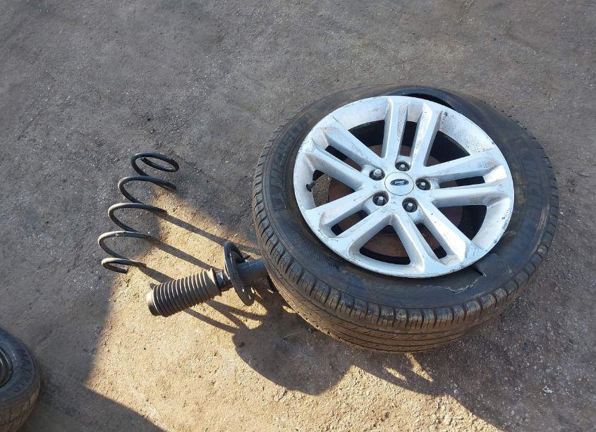 Photo 11 of 2016 Ford Explorer (VIN 1FM5K7B87GGA68630)