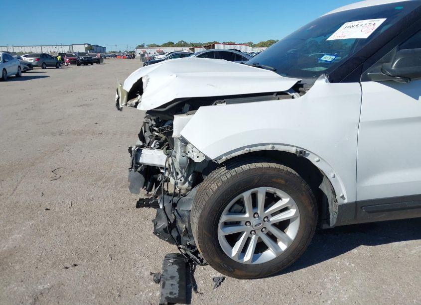 Photo 6 of 2017 Ford Explorer (VIN 1FM5K7B87HGA79533)