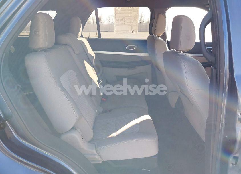 Photo 8 of 2018 Ford Explorer (VIN 1FM5K7B87JGC05587)