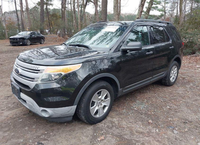 Photo 2 of 2013 Ford Explorer (VIN 1FM5K7B88DGA16712)