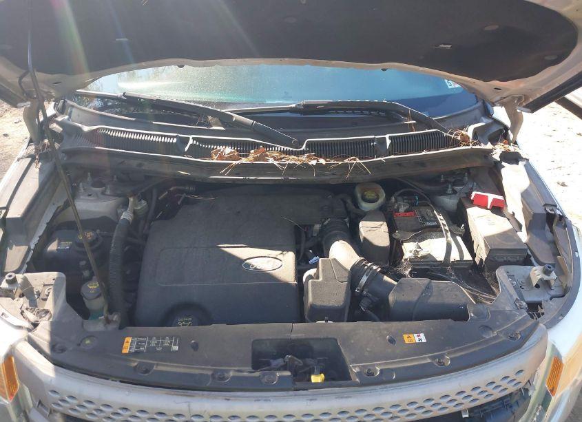 Photo 10 of 2013 Ford Explorer (VIN 1FM5K7B88DGA80152)