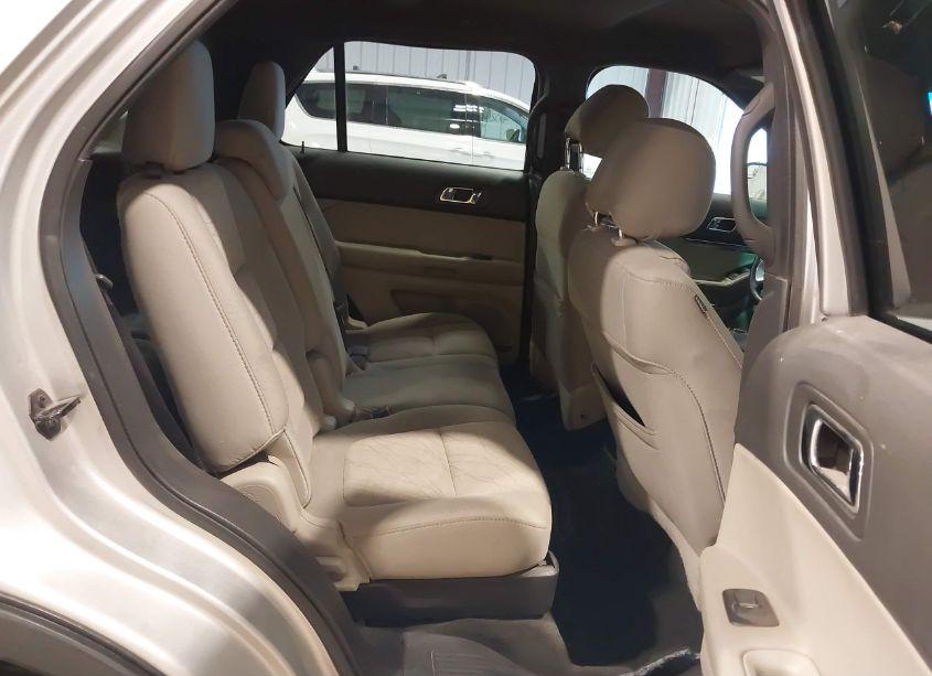 Photo 8 of 2014 Ford Explorer (VIN 1FM5K7B88EGB01504)