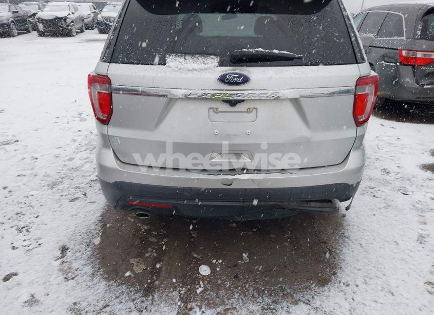 Photo 6 of 2017 Ford Explorer (VIN 1FM5K7B88HGB16637)