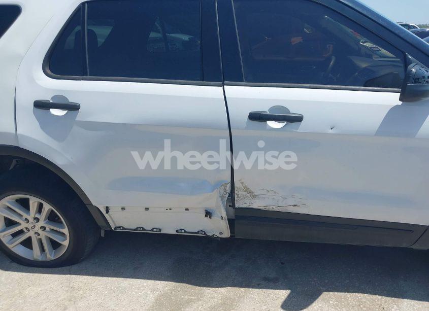 Photo 6 of 2017 Ford Explorer (VIN 1FM5K7B88HGB78443)