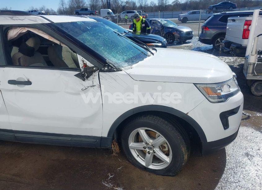 Photo 12 of 2018 Ford Explorer (VIN 1FM5K7B88JGC22804)