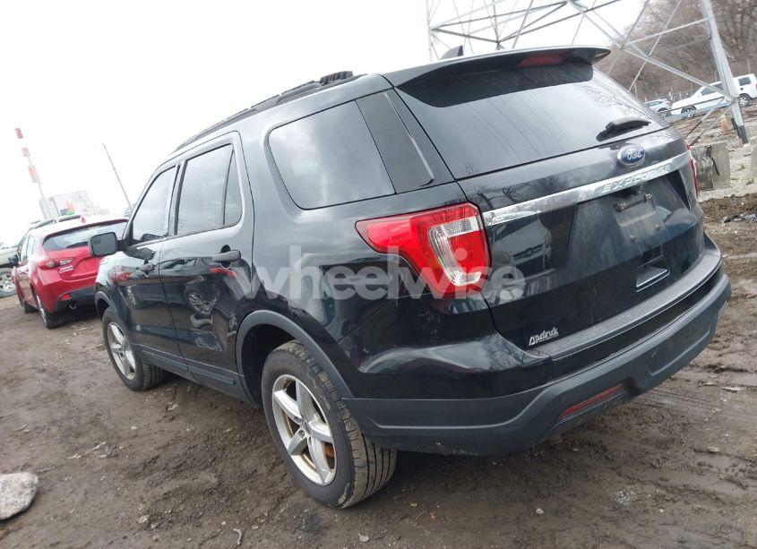 Photo 3 of 2018 Ford Explorer (VIN 1FM5K7B88JGC40199)
