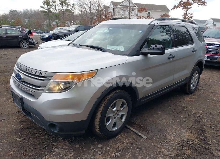 Photo 2 of 2013 Ford Explorer (VIN 1FM5K7B89DGA41571)
