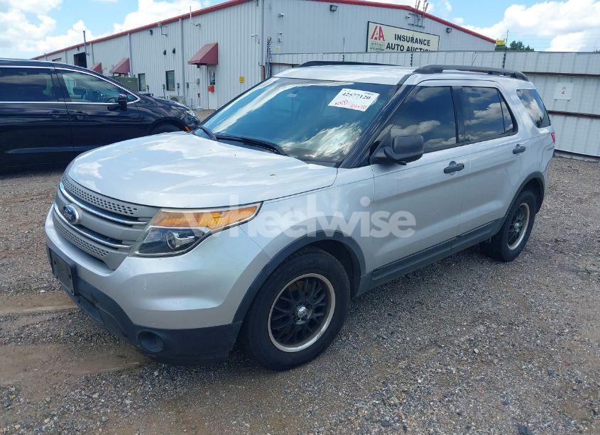 Photo 2 of 2014 Ford Explorer (VIN 1FM5K7B89EGA11455)