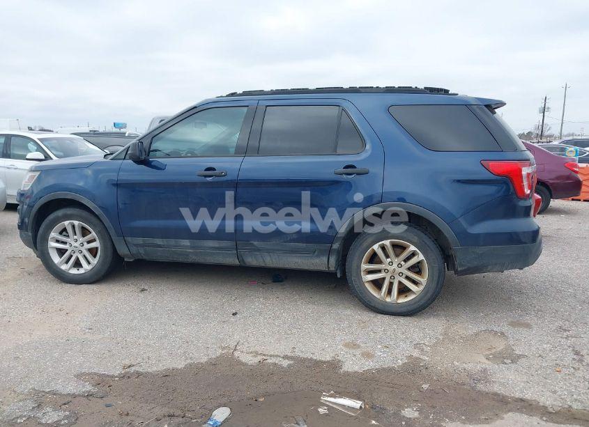 Photo 14 of 2017 Ford Explorer (VIN 1FM5K7B89HGD98545)