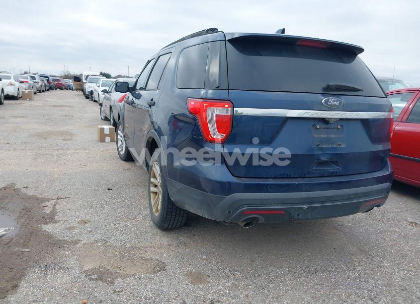 Photo 3 of 2017 Ford Explorer (VIN 1FM5K7B89HGD98545)