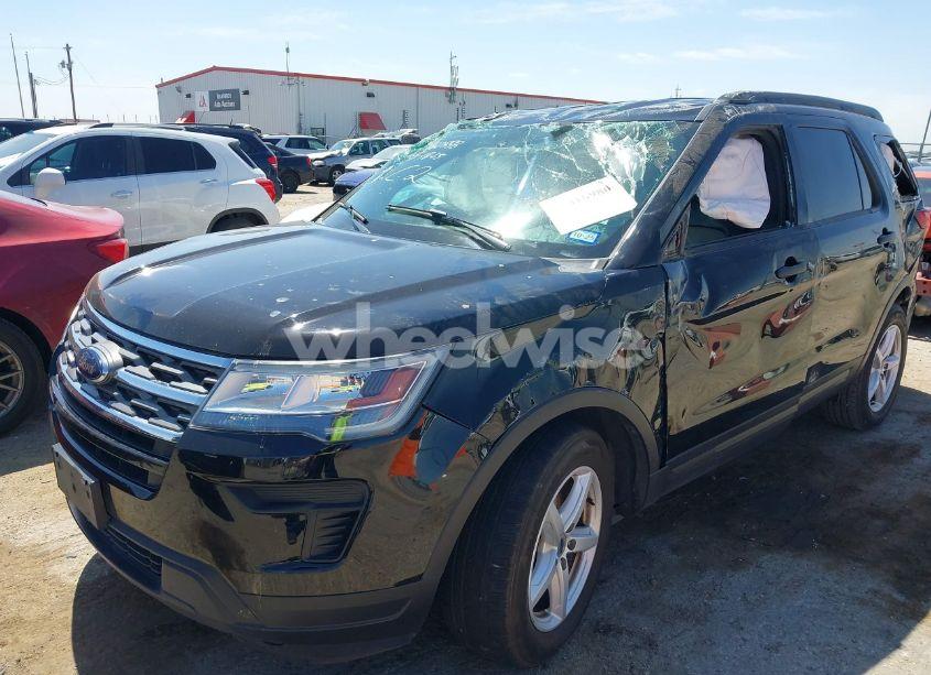 Photo 2 of 2018 Ford Explorer (VIN 1FM5K7B89JGB88761)