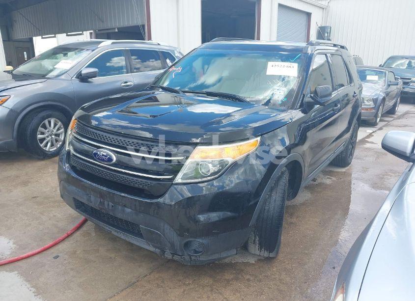 Photo 2 of 2014 Ford Explorer (VIN 1FM5K7B8XEGB42507)