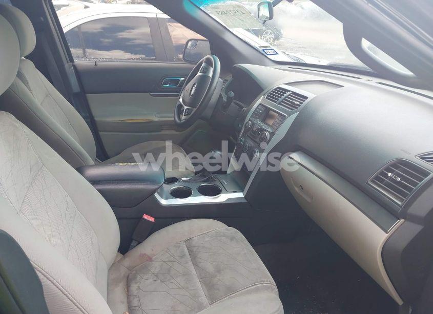 Photo 5 of 2014 Ford Explorer (VIN 1FM5K7B8XEGB42507)