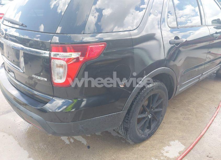 Photo 6 of 2014 Ford Explorer (VIN 1FM5K7B8XEGB42507)