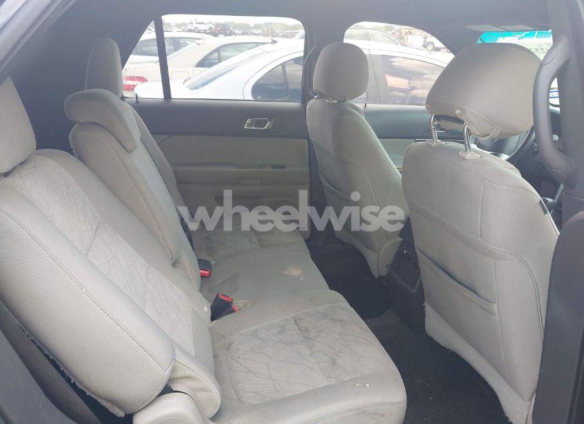 Photo 8 of 2014 Ford Explorer (VIN 1FM5K7B8XEGB42507)