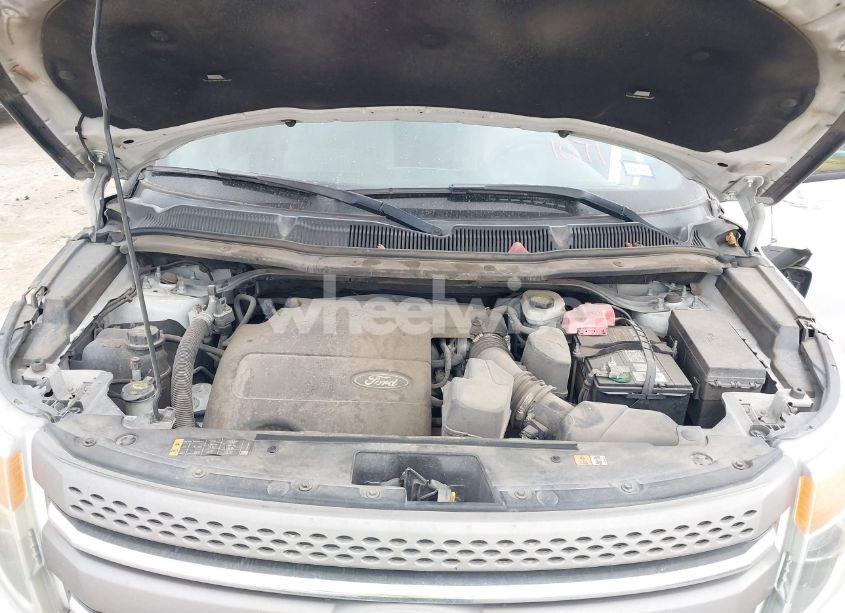 Photo 10 of 2014 Ford Explorer (VIN 1FM5K7B8XEGB94851)