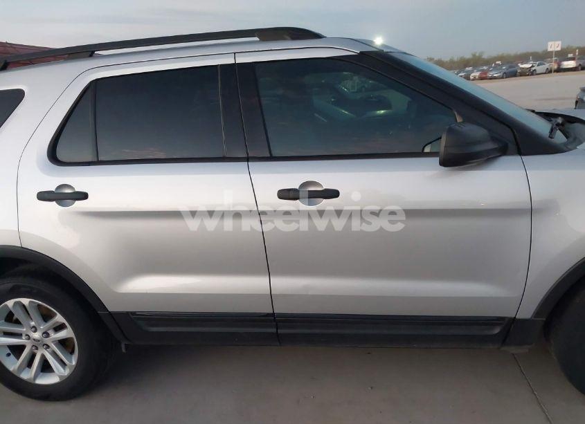 Photo 14 of 2015 Ford Explorer (VIN 1FM5K7B8XFGB30861)