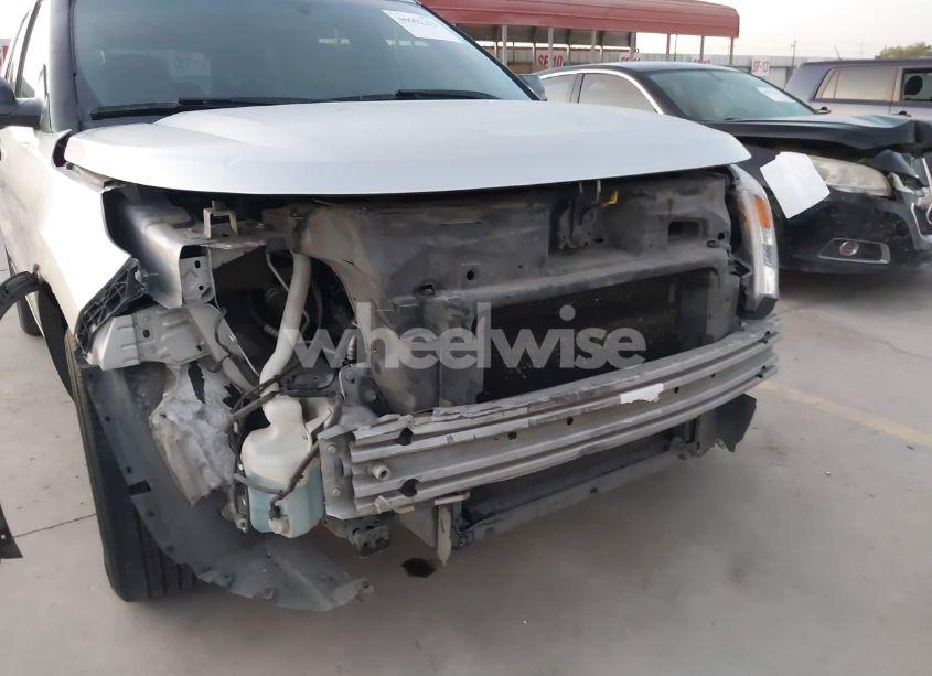 Photo 6 of 2015 Ford Explorer (VIN 1FM5K7B8XFGB30861)