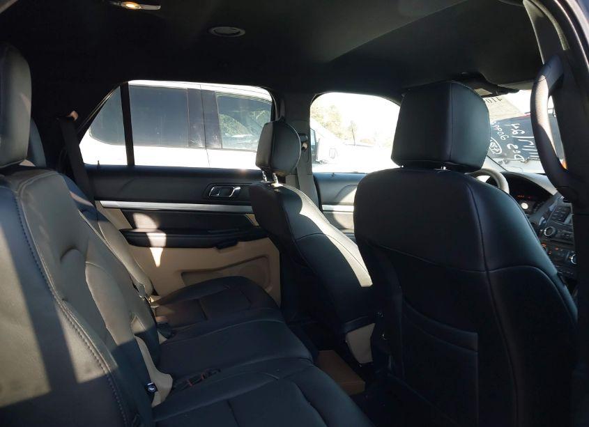 Photo 8 of 2017 Ford Explorer (VIN 1FM5K7B8XHGD48804)