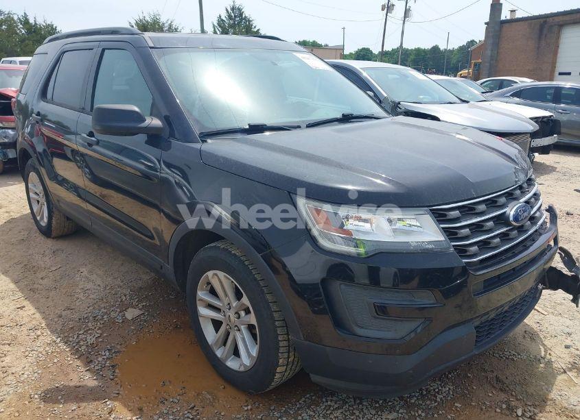 2017 Ford Explorer (VIN 1FM5K7B8XHGE26935) main photo