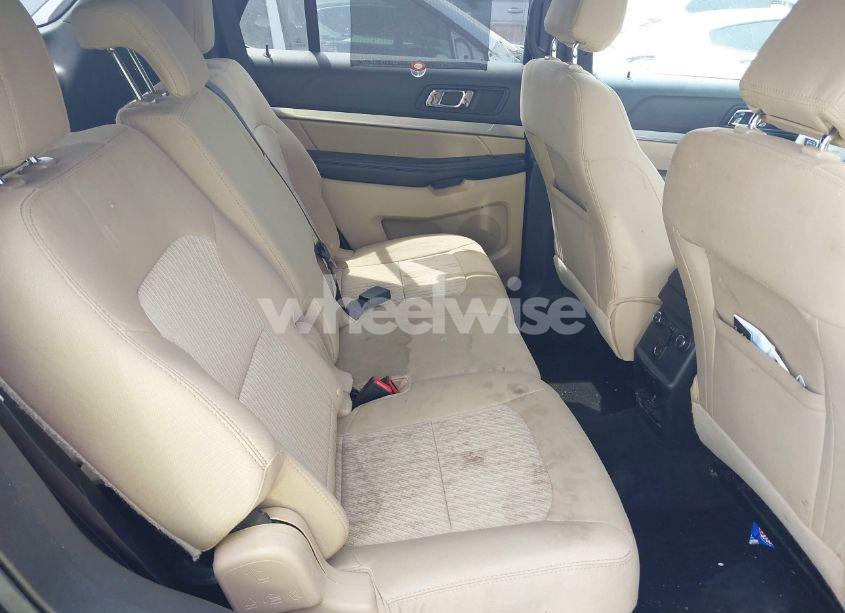 Photo 8 of 2017 Ford Explorer (VIN 1FM5K7B8XHGE26935)