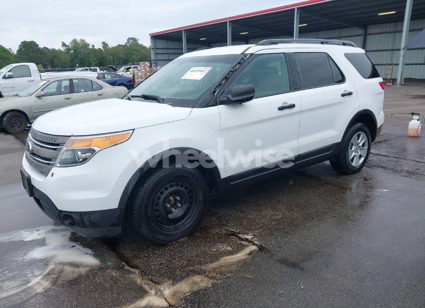 Photo 2 of 2013 Ford Explorer (VIN 1FM5K7B92DGB42637)