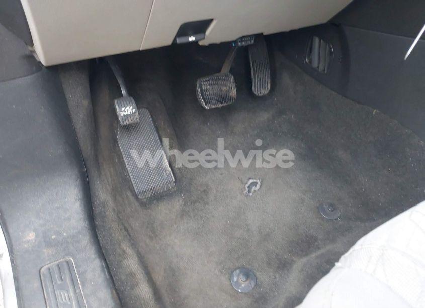 Photo 17 of 2014 Ford Explorer (VIN 1FM5K7B94EGA22095)