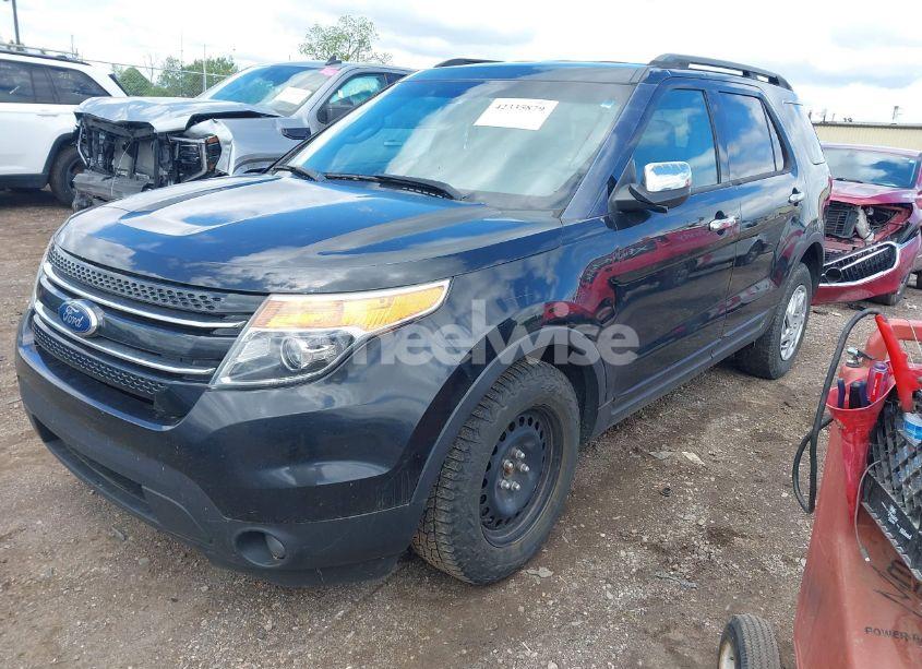 Photo 2 of 2013 Ford Explorer (VIN 1FM5K7B98DGC59848)