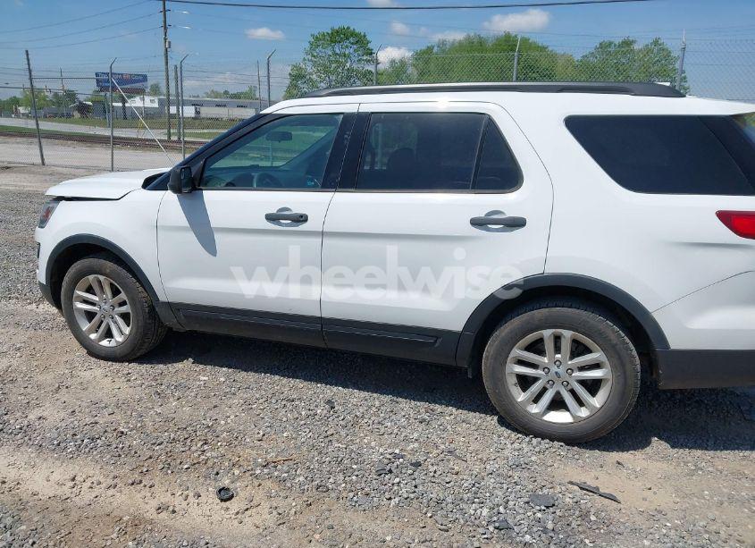 Photo 14 of 2017 Ford Explorer (VIN 1FM5K7BH2HGC02736)