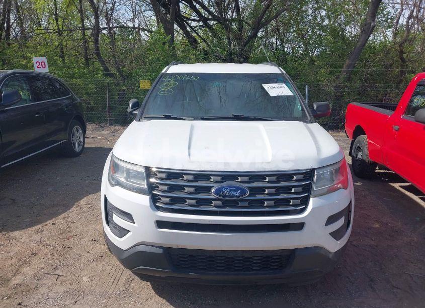 Photo 12 of 2016 Ford Explorer (VIN 1FM5K7BH4GGB60469)