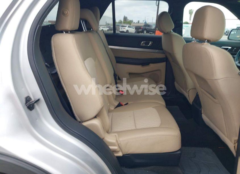 Photo 8 of 2016 Ford Explorer (VIN 1FM5K7BH6GGA76606)