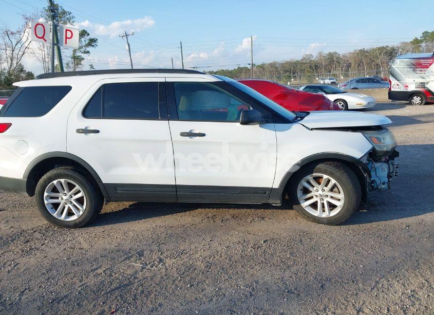 Photo 13 of 2016 Ford Explorer (VIN 1FM5K7BHXGGB84212)