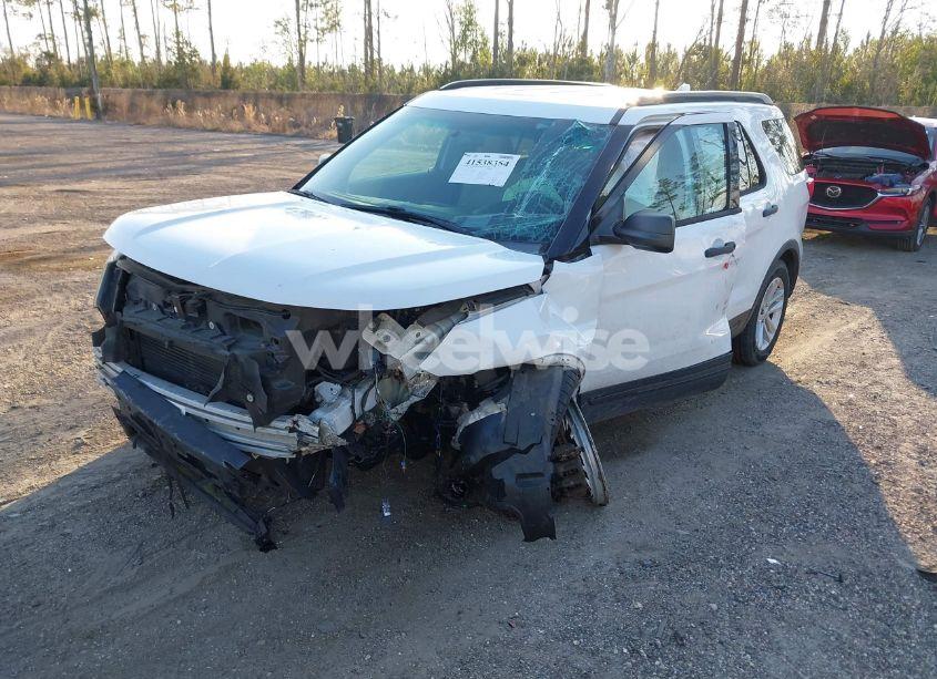 Photo 2 of 2016 Ford Explorer (VIN 1FM5K7BHXGGB84212)