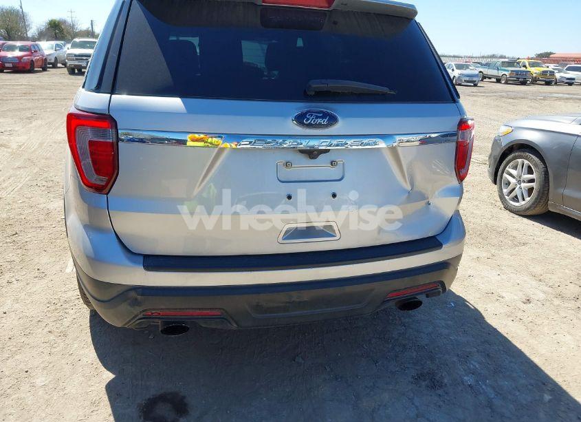 Photo 6 of 2018 Ford Explorer (VIN 1FM5K7BHXJGC05227)