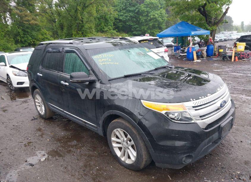 Photo 13 of 2013 Ford Explorer XLT (VIN 1FM5K7D80DGB42074)